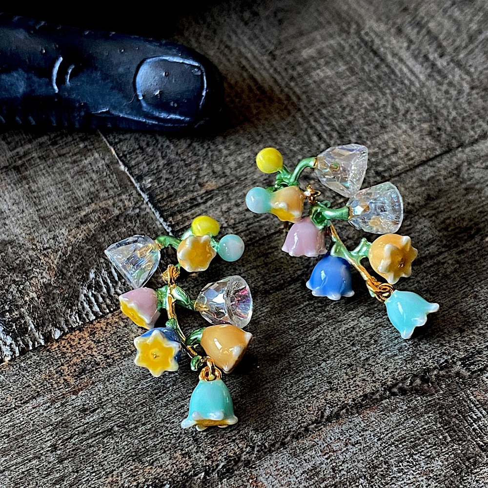New Enamel Flower Bundle Dangle Earrings - image 1